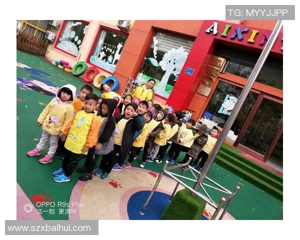 足球明星凯莉的个人资料及精彩瞬间图片展示