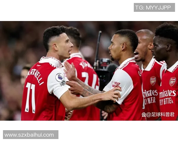 足球明星抢镜瞬间大合集精彩瞬间定格球场魅力与风采尽显