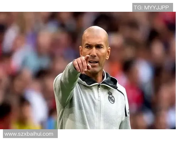 齐达内如何通过战术创新与灵活应变重塑现代足球的格局与魅力