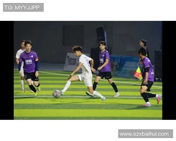 众人热议日本足球明星精彩瞬间与职业生涯成就视频解析